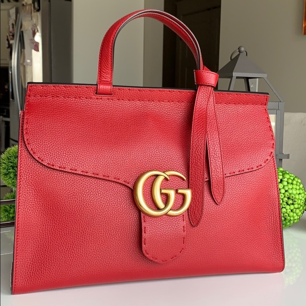GUCCI Red Pebbled Leather Marmont Handle Bag